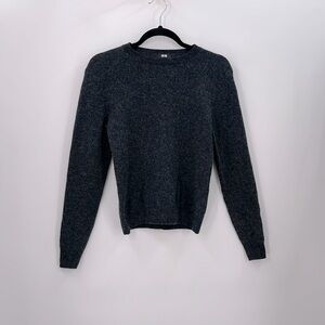 Uniqlo Dark Gray Women's Crew Neck Sweater